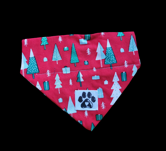 Pawliday Slip-On Pet Bandanas